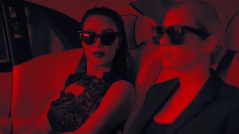 Netflix développe la série produite par Kim Kardashian et Emma Roberts