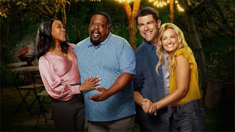 The Neighborhood renouvelé pour la saison 7, quatre ajouts au casting de Only Murders in the Building et autres nouveautés en bref