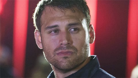 La star du 9-1-1, Ryan Guzman, révèle avoir tenté de se suicider
