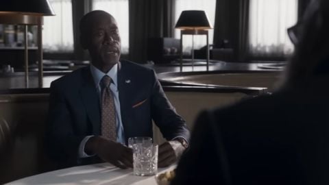 Une scène supprimée aurait révélé un indice sur Rhodey