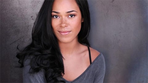 Jessica Camacho rejoint Jensen Ackles dans Countdown, une série télévisée basée sur Sigma Force et d'autres actualités en bref