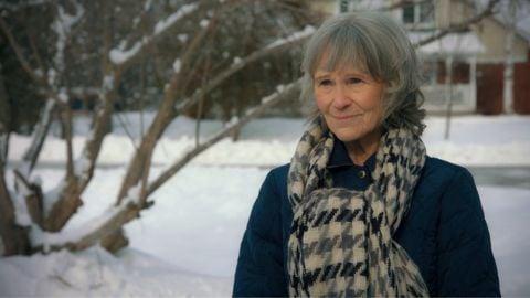 L'étrange dame d'à côté à la première télé de Rai 2