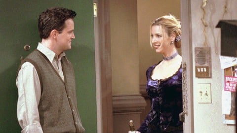 Lisa Kudrow revoit Friends pour se souvenir de Matthew Perry