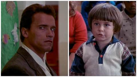 Un flic à l'école primaire, la réplique la plus célèbre du film avec Schwarzenegger (oui, celle-là !) n'était pas dans le scénario