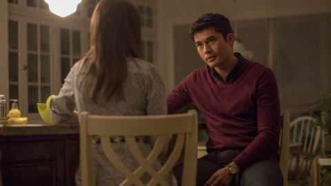 A Small Favor 2, Henry Golding tease que le scénario est "absurde et fou"