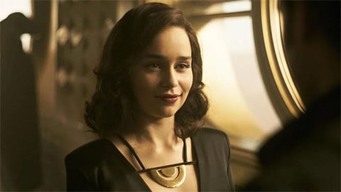Emilia Clarke revient à la télévision avec Criminal, la nouvelle série TV Prime Video