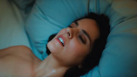 voici la première bande-annonce officielle du nouveau film basé sur le classique érotique du même nom