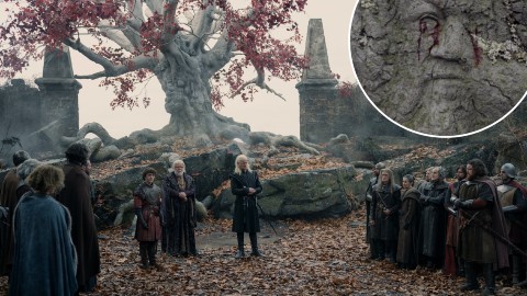 Dans l'épisode 7 il y a un caméo de George RR Martin, l'avez-vous remarqué ?