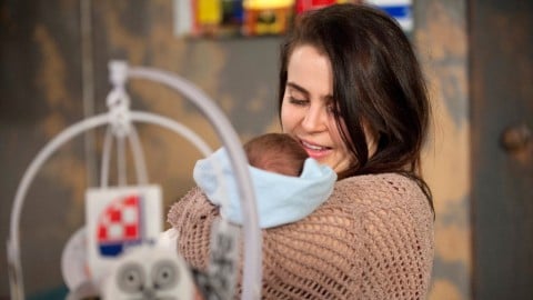 Mae Whitman donne à son bébé le nom d'une ancienne co-star de Parenthood
