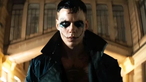 The Crow : Rupert Sanders a interdit les vraies armes sur le tournage, conscient de la mort de Brandon Lee