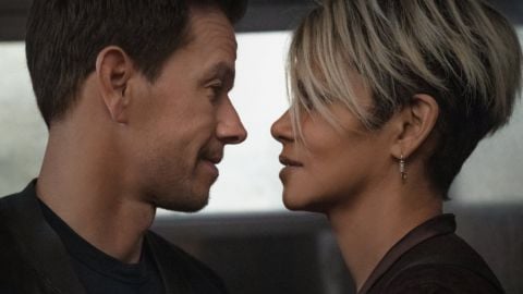 The Union, pourquoi Mark Wahlberg et Halle Berry ne s'embrassent pas selon le réalisateur
