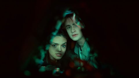 la bande-annonce de la comédie A24 sur le Millennium Bug