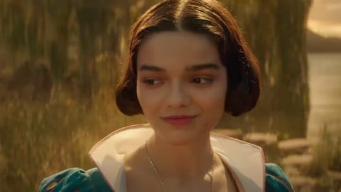 voici le premier trailer italien du remake live action avec Rachel Zegler et Gal Gadot
