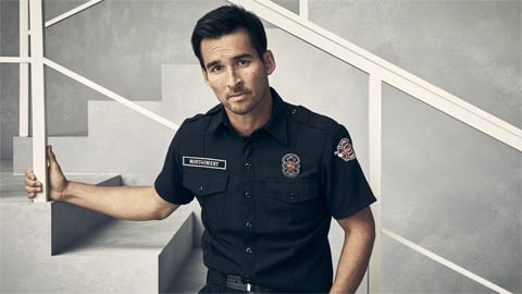Après Station 19, Jay Hayden rejoint le casting de FBI : International