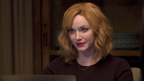 Christina Hendricks rejoint Ellen Pompeo dans la mini-série Hulu