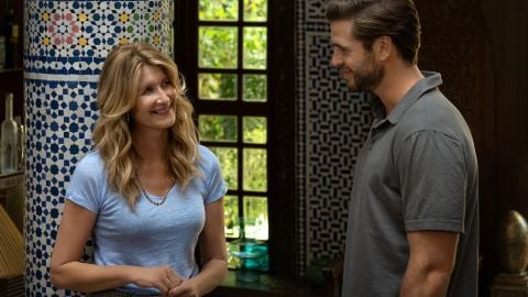 la bande-annonce officielle italienne du film romantique avec Laura Dern arrive sur Netflix