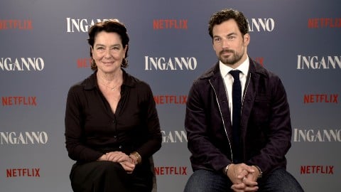 Entretien avec Monica Guerritore et Giacomo Gianniotti sur la mini-série Netflix
