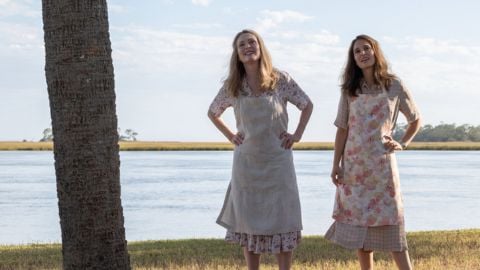 Mai décembre, le drame avec Natalie Portman et Julianne Moore arrive sur Sky et en streaming MAINTENANT