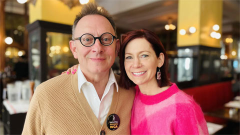 Michael Emerson rejoint sa femme dans Elsbeth, un ajout au casting de Black Mirror 7 et d'autres nouveautés en bref