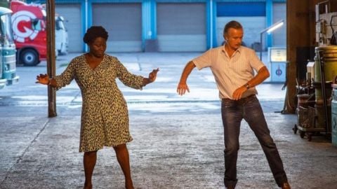 Rumba thérapie, Franck Dubosc devient danseur dans la première émission télé de Rai 1