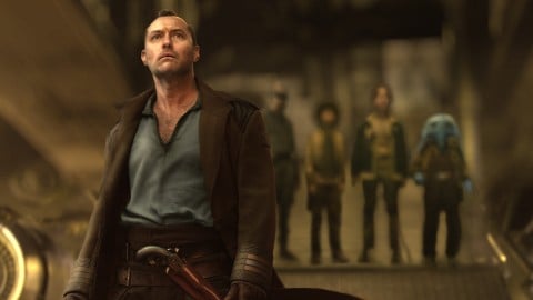 Jude Law est nerveux à l'idée de ses débuts dans le monde de Star Wars : "Il y a des haineux partout"