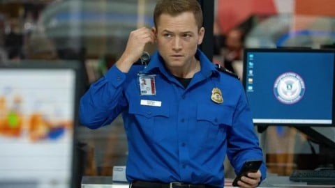 Carry-On, Netflix vise-t-il une suite après l'extraordinaire succès du film ?