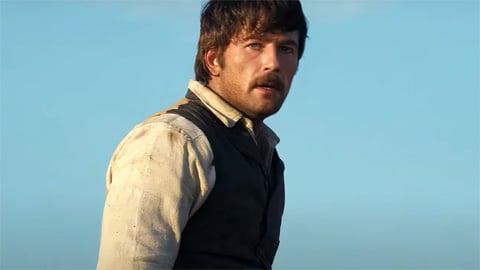 Dans la bande-annonce de la saison 2, Spencer rentre chez lui alors que le ranch Dutton est attaqué