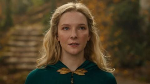Le Seigneur des Anneaux : Les Anneaux de Pouvoir, Morfydd Clark anticipe la renaissance de Galadriel : "Elle est intouchable"
