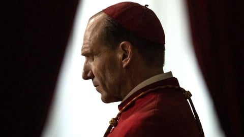 Les meilleurs films en streaming de Ralph Fiennes, protagoniste de Conclave