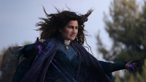 Raiponce, Kathryn Hahn répond au casting des fans en tant que Mère Gothel pour le live-action Disney : "Je suis douée en karaoké"