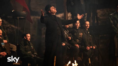 La provocation de M - Le fils du siècle : Une promo pour les réseaux unifiés et la radio pour le lancement de la nouvelle série TV