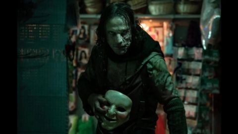 Peter Pan's Neverland Nightmare, Peter DeSouza-Feighoney choqué par le scénario du film