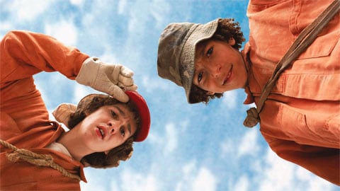 Une série Disney+ basée sur Holes in the Desert, Natalie Dormer dans Minotaur et autres nouveautés en bref