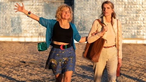 la bande-annonce de la comédie française sur les folles vacances en Grèce de deux amis mal assortis