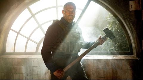 La bande-annonce italienne officielle du nouveau film avec Jason Statham et écrite par Sylvester Stallone