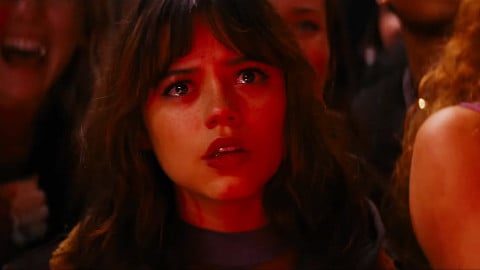 La bande-annonce officielle du film avec Jenna Ortega inspirée de l'homonyme The Weeknd Album