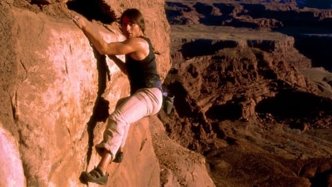 Tom Cruise a caché qu'ils ont un pied cassé afin de tourner la scène de mission initiale imprudente: Impossible 2