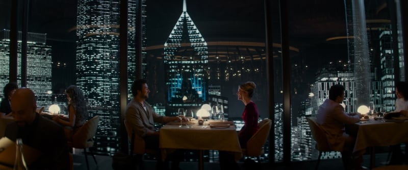 Accepte ou refusé, l'examen d'un meilleur thriller dans les locaux que dans la performance