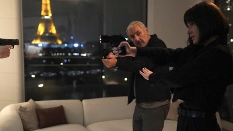 La critique du film avec Gilles Lelouche et Adèle Exarchopoulos qui ont fermé Venise