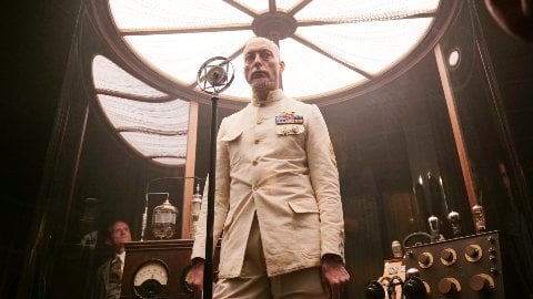 A l'occasion de la célébration de la révolution, la critique du film sur l'entreprise Fiume, réalisé par Arnaldo Catinari