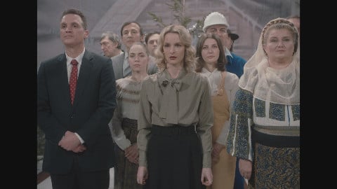 La nouvelle année qui n'arrive jamais, la critique du film