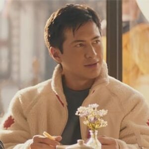 Hudson Williams sur Netflix avec The Altruists, Tina Fey adapte How I Kill Your Husband et autres news en bref