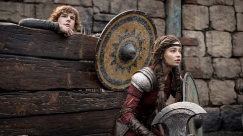 How to Train Your Dragon 2, le réalisateur fait le point sur le live-action et montre l'épée de Harold (PHOTO)