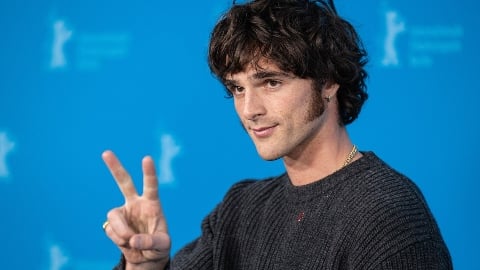 Jacob Elordi était censé faire partie du jury, mais il s'est cassé le pied et a dû être remplacé