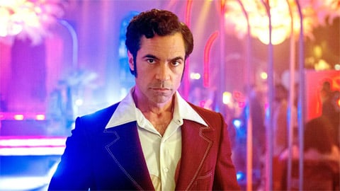 Danny Pino dans le remake de The Magnificent Seven, Justin Hartley travaille sur la série TV A Forgotten Kill et autres news en bref