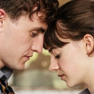 Des gens normaux aux rumeurs : voici 5 belles séries TV gratuites sur RaiPlay