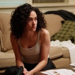 From Shameless to Furious : Emmy Rossum contre un tueur en série dans la nouvelle série