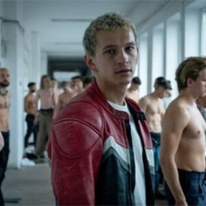 La bande-annonce officielle de Proud, la nouvelle série HBO Max du mois de la Fierté