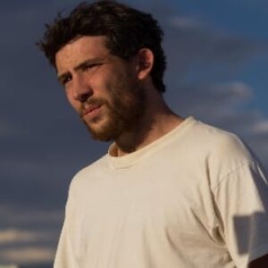 Reconstruire, renaître après tout perdu : rencontre avec le réalisateur Max Walker-Silverman