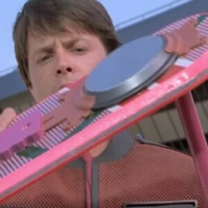 Retour vers le futur, l'hoverboard original de Marty McFly est mis aux enchères (et coûte moins cher que vous ne l'imaginez)